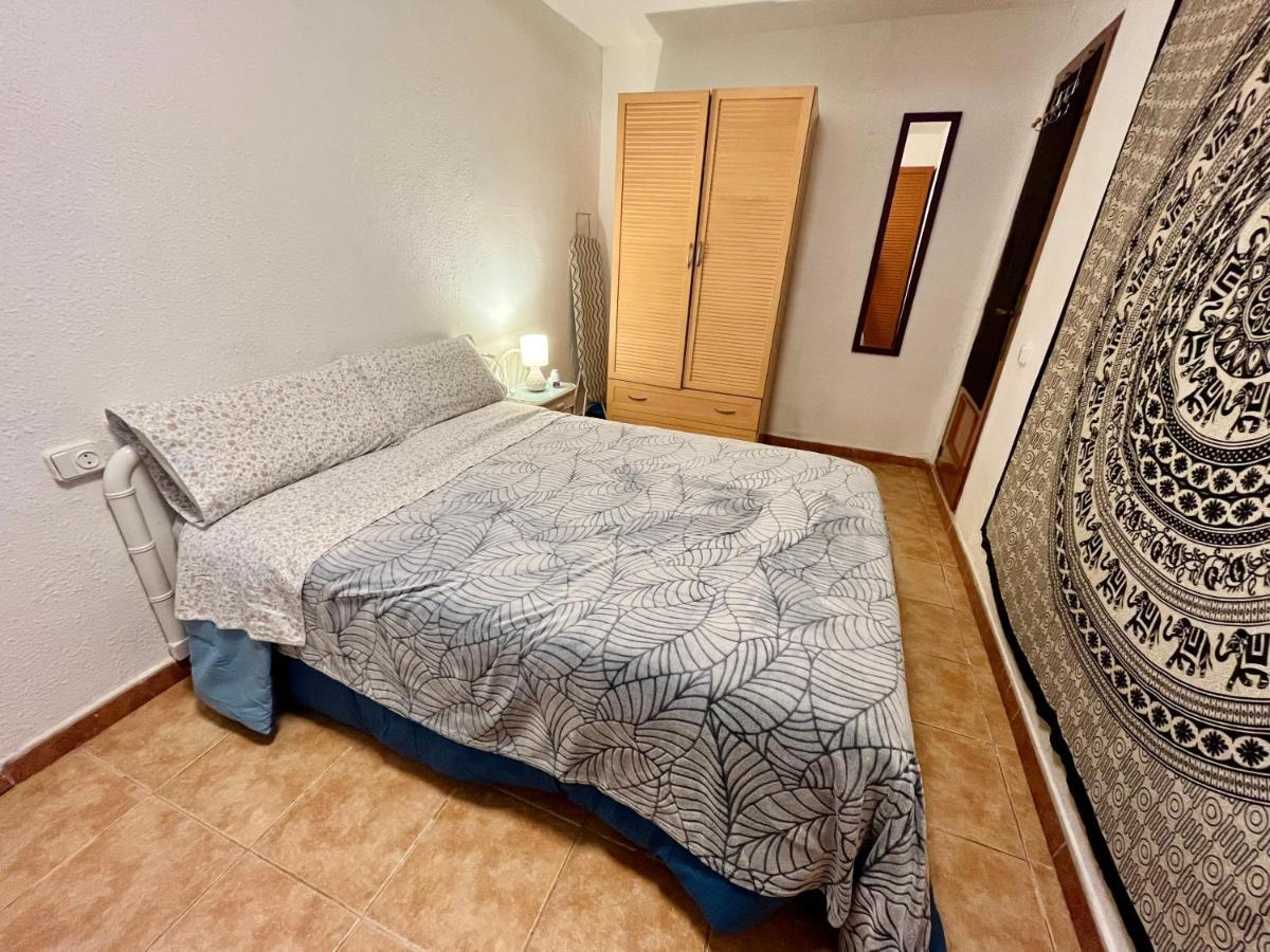 Estudio Adosado Acogedor Con Jardin, Barbacoa Y Parking Privado Alicante Exteriér fotografie